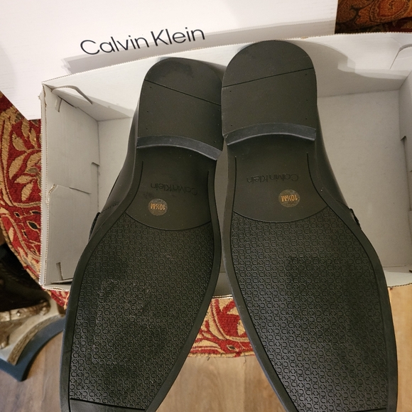 Calvin Klein Black slip on Loafers Men size 10.5 - Picture 3 of 3